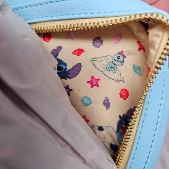 NWT Disney Loungefly LILO STITCH SCRUMP Beach Sand Castle Backpack - Picture 8 of 8